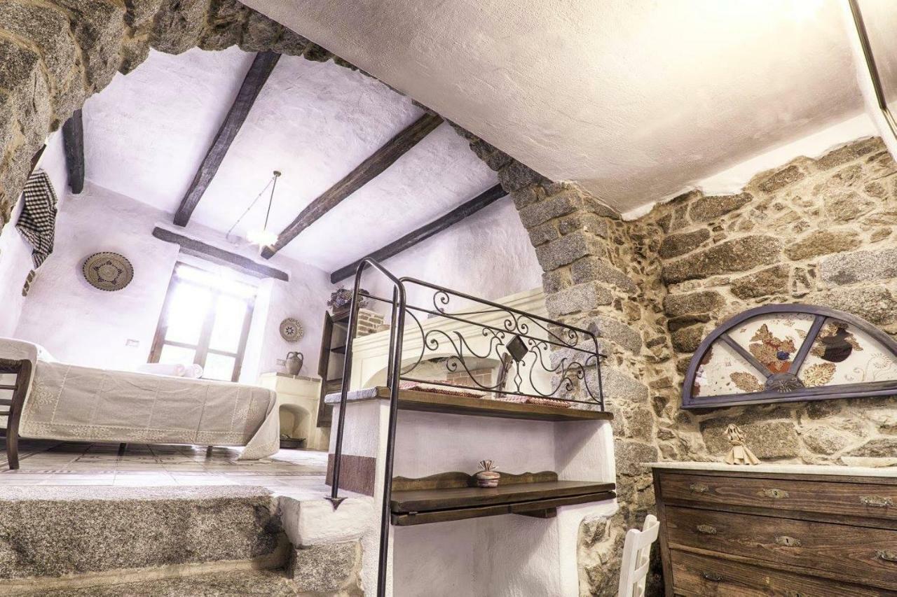Bed and Breakfast Casa Masini Fonni Exterior foto