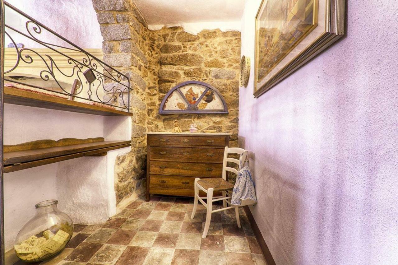 Bed and Breakfast Casa Masini Fonni Exterior foto